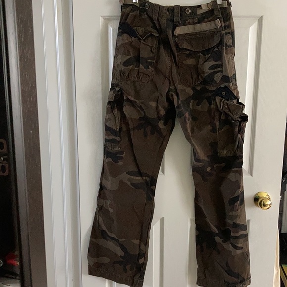 Gap Camo Pants - Picture 2 of 7
